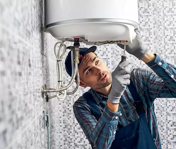 Expert Plumber for Water Heater Replacement in Quincy, MA: Schedule Affordable Replacement Services with Us